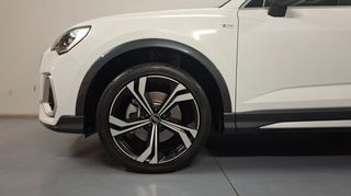 Audi Q3 2021 SB 45 TFSI S-line/Panorama/S-tronic(Γίνεται κ LEASING)-thumb-8