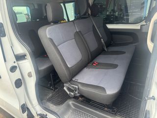 Opel Vivaro 2017-thumb-10