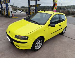 Fiat Punto 2002 1.2 8V DYNAMIC 2.499€