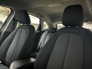 Bmw 216 2017 (216d)-thumb-16