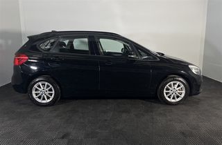 Bmw 216 2017 (216d)-thumb-3