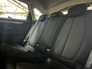 Bmw 216 2017 (216d)-thumb-17