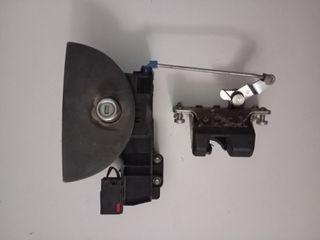ΠΙΣΩ ΚΛΕΙΔΑΡΙΑ 5ης ΠΟΡΤΑΣ OPEL MERIVA 03-06