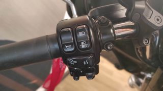 Harley Davidson Street Glide Ultra 2020-thumb-23