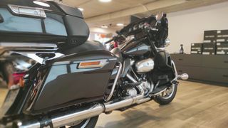 Harley Davidson Street Glide Ultra 2020-thumb-13