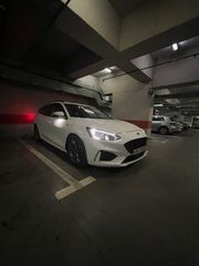 Ford Focus 2020 ST LINE HYBRID-thumb-6