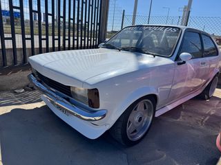 Opel Kadett 1983 B CITY-thumb-1