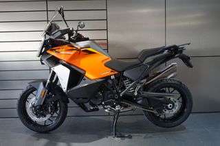 KTM 1390 Super Adventure 2026 EVO διαθέσιμο και για test drive !-thumb-1