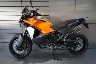 KTM 1390 Super Adventure 2026 EVO διαθέσιμο και για test drive !-thumb-5