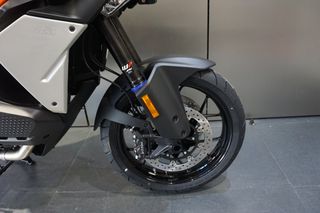 KTM 1390 Super Adventure 2026 EVO διαθέσιμο και για test drive !-thumb-14