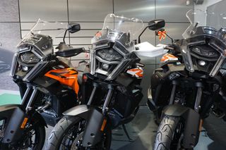 KTM 1390 Super Adventure 2026 EVO διαθέσιμο και για test drive !-thumb-21