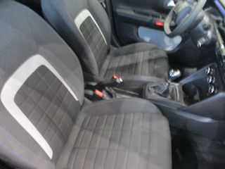 Citroen C3 2025 1.2 TURBO 100 PS PLUS-thumb-10