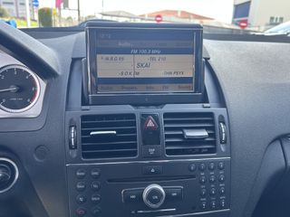 Mercedes-Benz C 250 2009-thumb-11