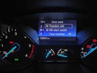 Ford Focus 2015 Station Titanium 120hp-thumb-37
