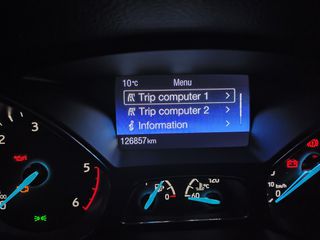 Ford Focus 2015 Station Titanium 120hp-thumb-36