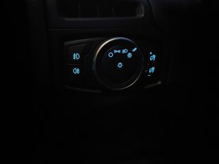 Ford Focus 2015 Station Titanium 120hp-thumb-43