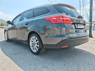 Ford Focus 2015 Station Titanium 120hp-thumb-5