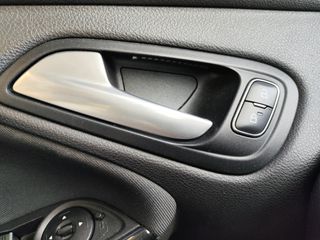 Ford Focus 2015 Station Titanium 120hp-thumb-25