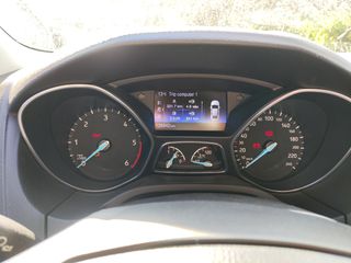 Ford Focus 2015 Station Titanium 120hp-thumb-29