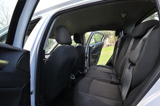 Alfa Romeo Giulietta 2015-thumb-14
