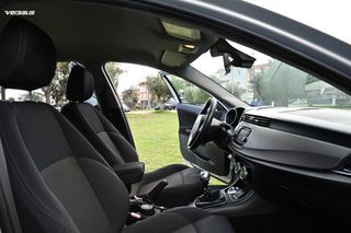 Alfa Romeo Giulietta 2015-thumb-18