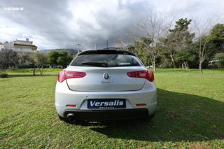 Alfa Romeo Giulietta 2015-thumb-4