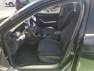 Skoda Octavia 2021 SPORTS WAGON 2.0 TDI AMBITION-thumb-5