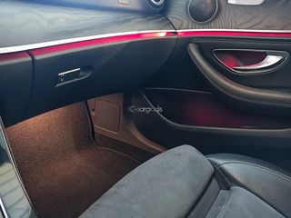 Mercedes-Benz E 220 2016 SALOON-thumb-13