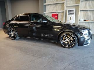 Mercedes-Benz E 220 2016 SALOON-thumb-2
