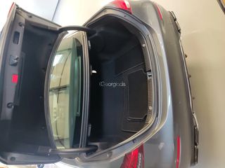Mercedes-Benz E 220 2016 SALOON-thumb-25