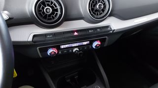 Audi Q2 2023 1000cc 30TFSI 110HP ΕΛΛΗΝΙΚΗΣ ΑΝΤΙΠΡΟΣΩΠΕΙΑΣ-thumb-34