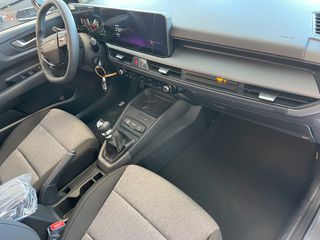 Kia Stonic 2026 1.0lt 115ps Optimum Hybrid *ετοιμοπαράδοτο*-thumb-14
