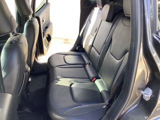 Jeep Renegade 2018-thumb-9