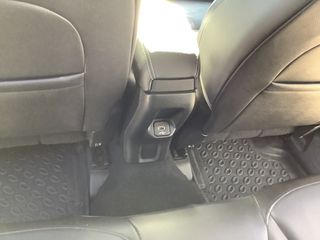Jeep Renegade 2018-thumb-12