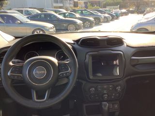 Jeep Renegade 2018-thumb-13