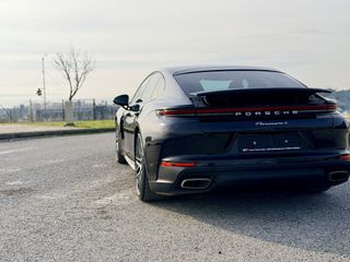 Porsche Panamera 2024 4 E-HYBRID-thumb-9