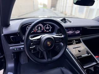 Porsche Panamera 2024 4 E-HYBRID-thumb-12