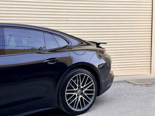 Porsche Panamera 2024 4 E-HYBRID-thumb-13