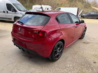 Alfa Romeo Giulietta 2016 1.6 JTDM 120HP-thumb-4