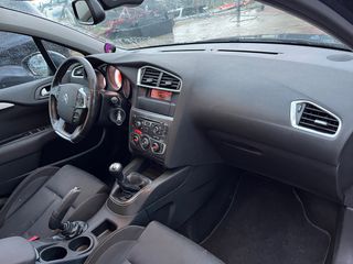 Citroen C4 2011-thumb-5