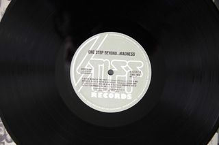 MADNESS - ONE STEP BEYOND…-thumb-7