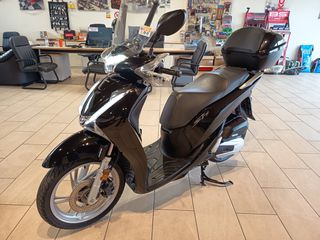 Honda SH 150i 2018 2018*ABS*TOP BOX*CBS*KEYLESS*ΕΛΑΣΤΙΚΑ MICHELIN-thumb-1