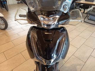 Honda SH 150i 2018 2018*ABS*TOP BOX*CBS*KEYLESS*ΕΛΑΣΤΙΚΑ MICHELIN-thumb-4