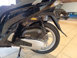 Honda SH 150i 2018 2018*ABS*TOP BOX*CBS*KEYLESS*ΕΛΑΣΤΙΚΑ MICHELIN-thumb-19