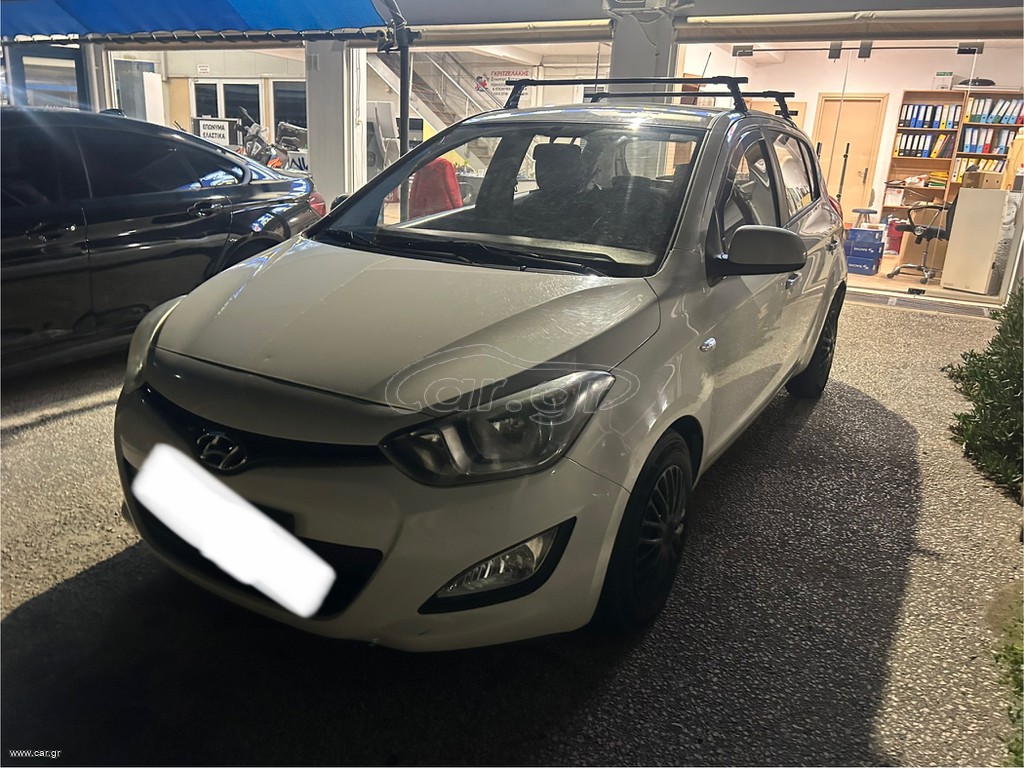 Hyundai i 20 2012
