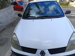 Renault Clio 2006 1.2