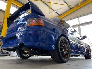 Mitsubishi Lancer 2004 evo 8