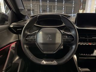 Peugeot 208 2019 GT line-thumb-12