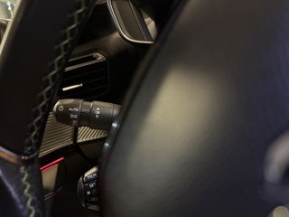 Peugeot 208 2019 GT line-thumb-15