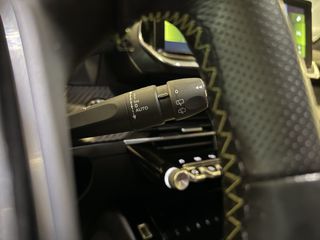 Peugeot 208 2019 GT line-thumb-16